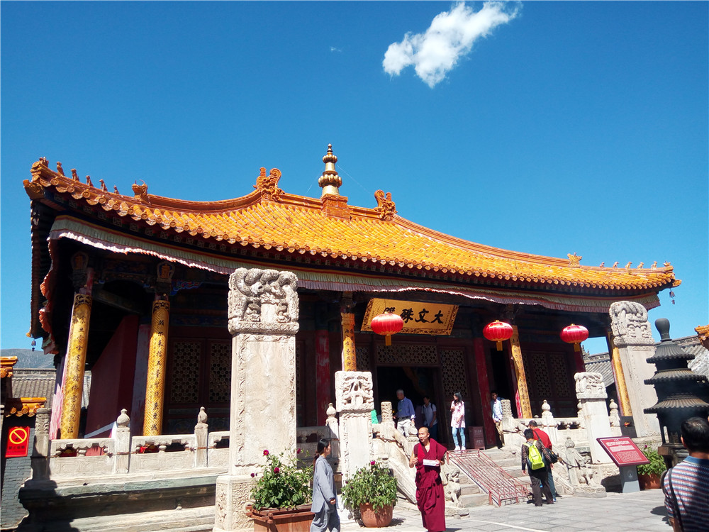 好消息，2021年3月2日起，五台山寺庙全部开放了。